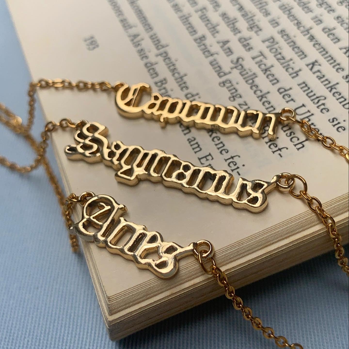 Astrology collar