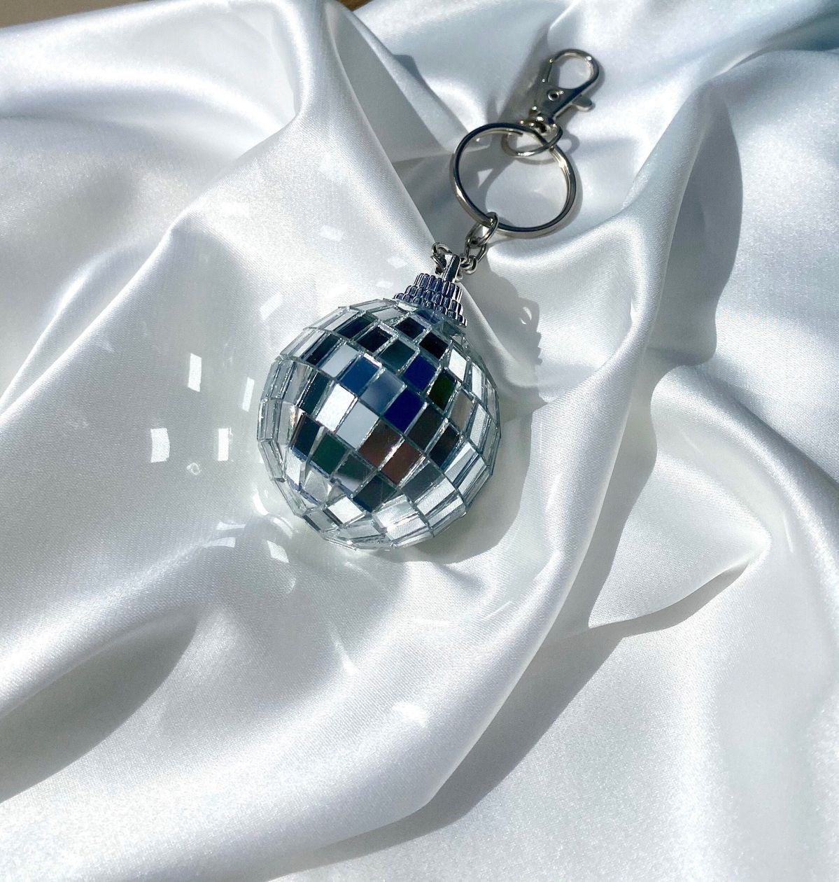 Mirrorball keychain
